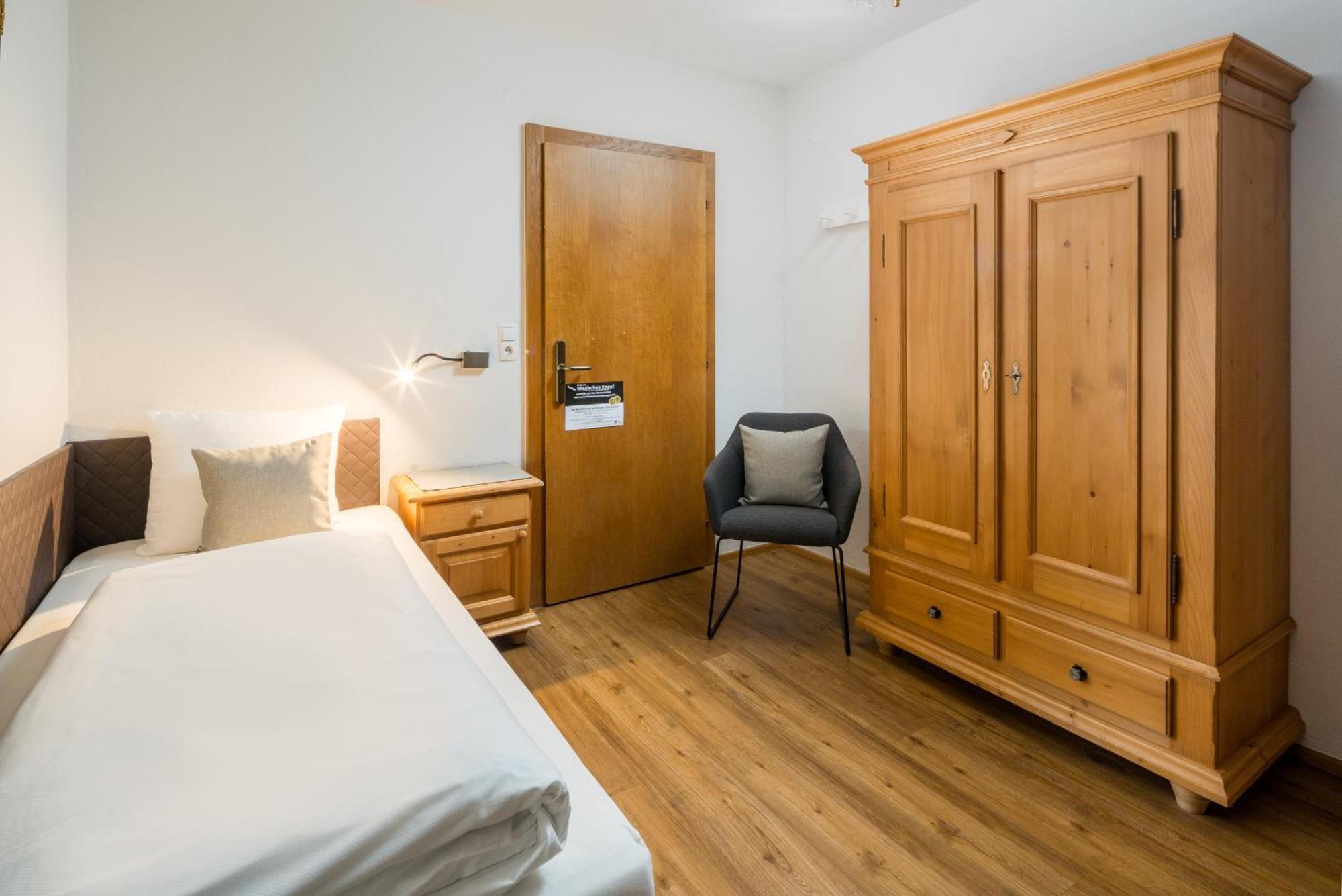 Hotel Standlhof Zillertal Удернс Экстерьер фото
